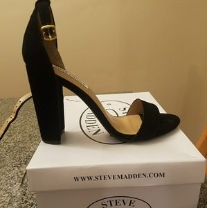 SUEDE BLOCK HEEL IN BLACK- never been worn